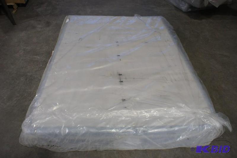 New Serta Queen Box Spring - MSRP $199.99 - D...