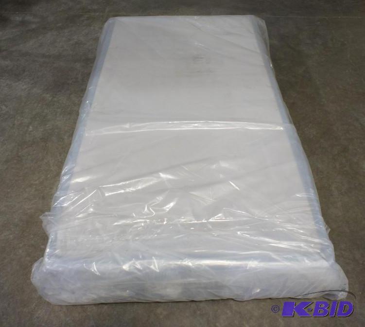 New Serta Twin Boxspring - MSRP $69.99 - Dirt...