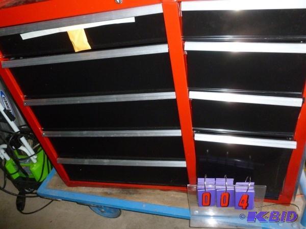 Craftsman 9 drawer lower cabinet. new with sc...