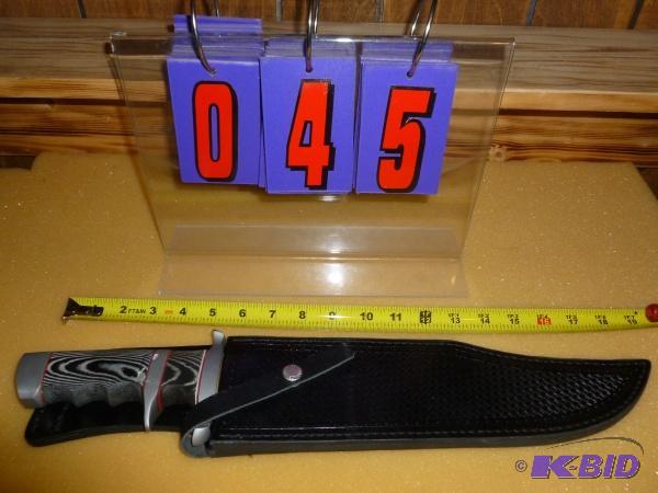 lot 45 image: Shrade knife. large bowie style. 19 overall ...