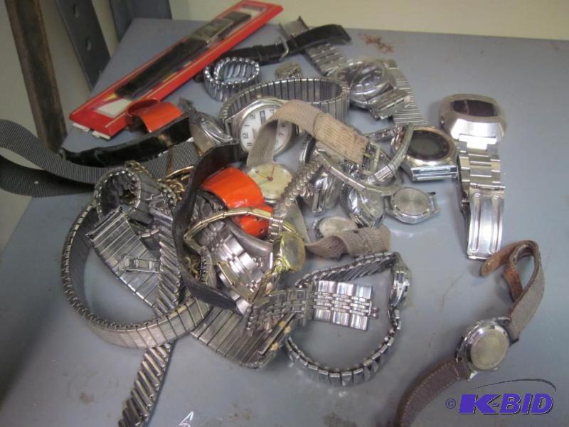lot 13 image: Large lot of vintage wrist watches and wrist ...