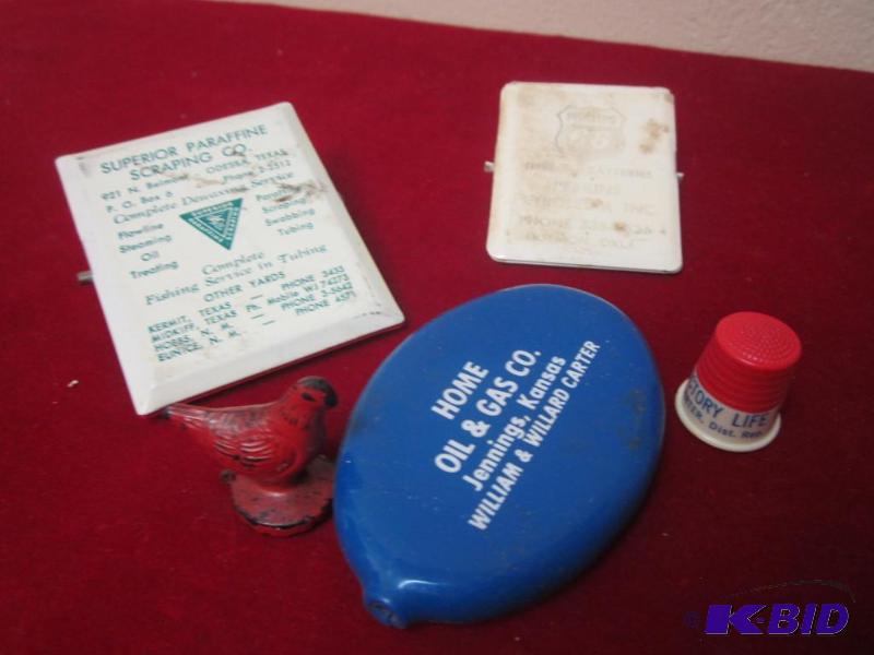 lot 44 image: Vintage advertising pieces, including paper c...