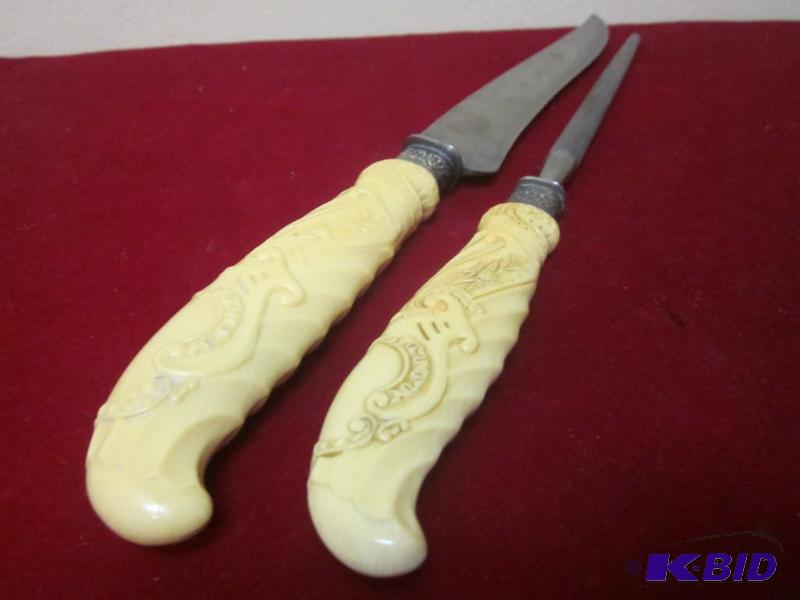 lot 79 image: Pair of sterling silver carving knife and sha...