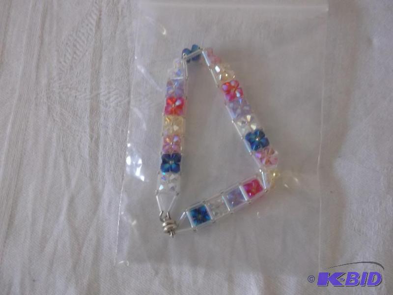Swarovski flouer pot bracelet....
