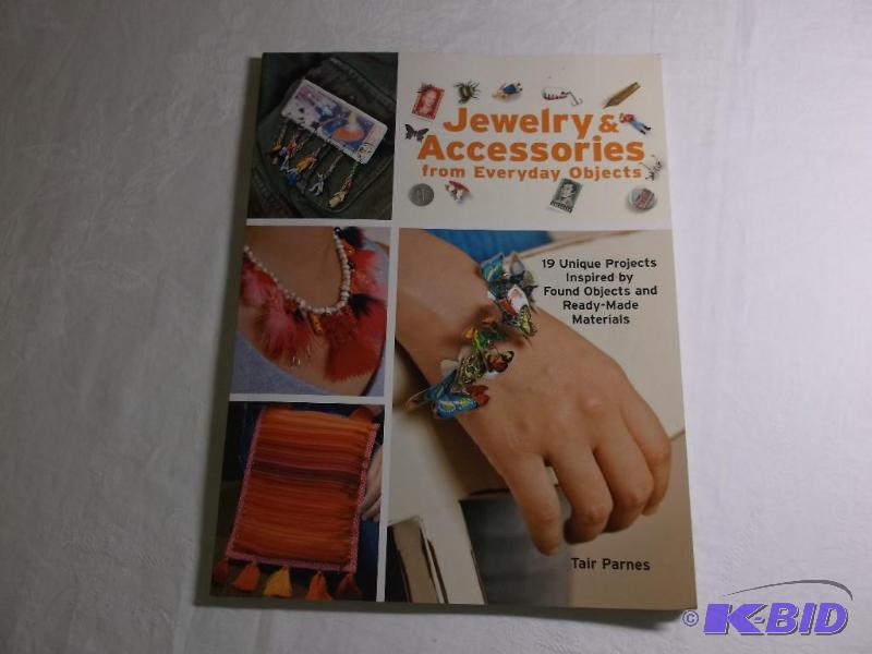Jewelry an accessories from everyday objects ...