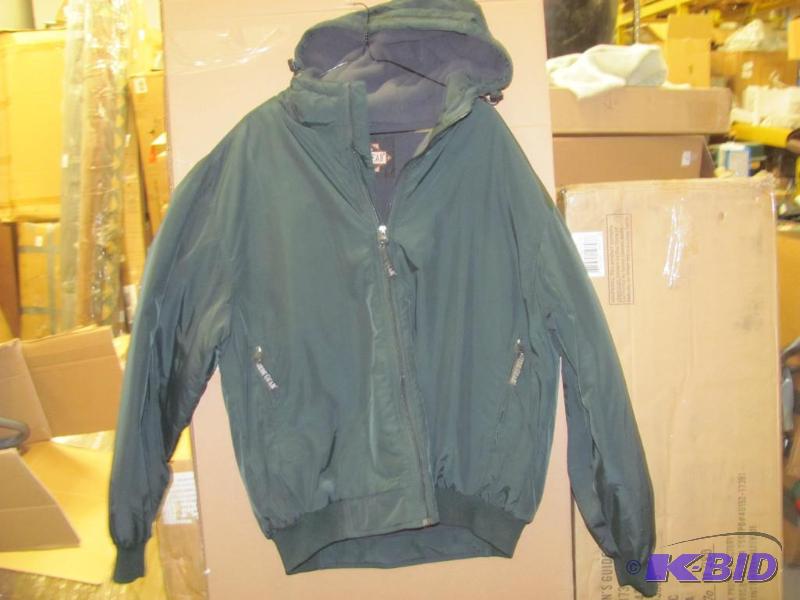 lot 41 image: Heres a NEW or very lightly used GUIDE GEAR ...