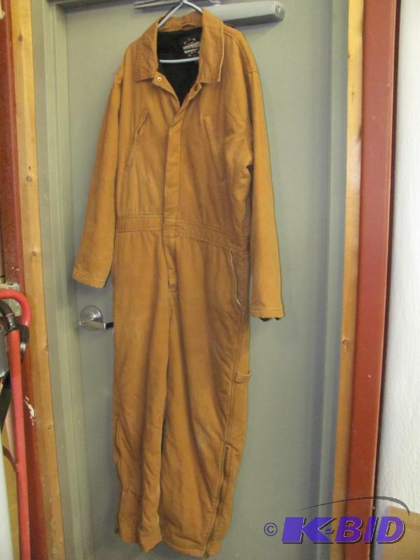 lot 43 image: If you would rather have a pair of insulated ...