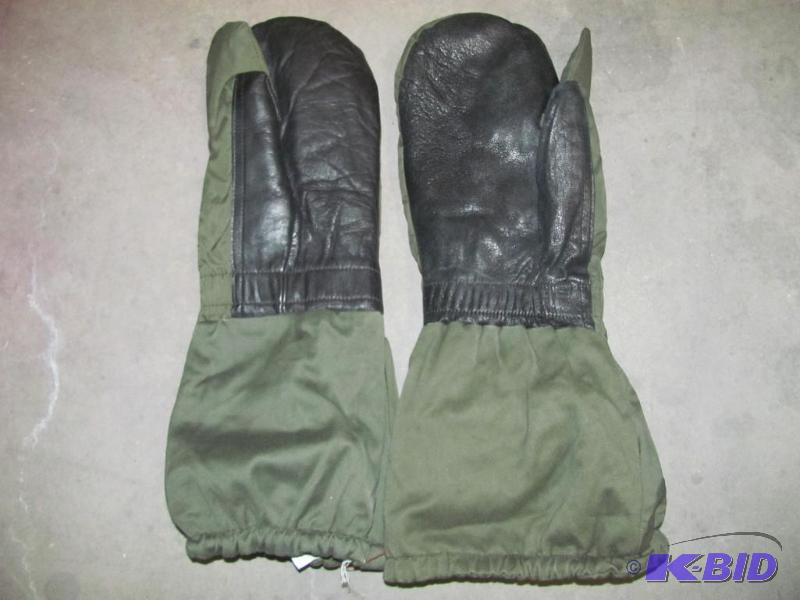 lot 46 image: These NEW French Military Mittens with trigge...