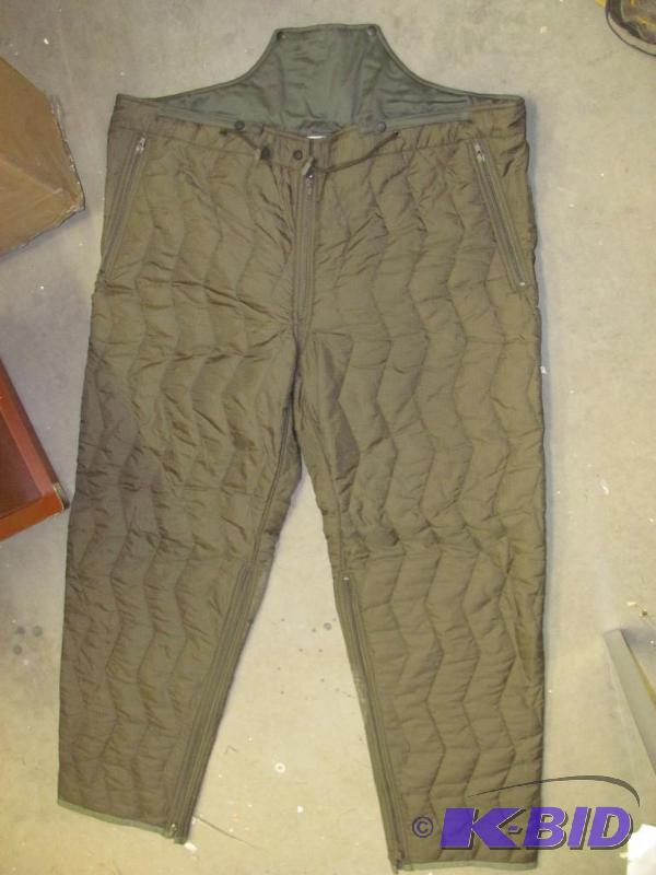 lot 48 image: These STURM Euro Military Insulated Cold Weat...