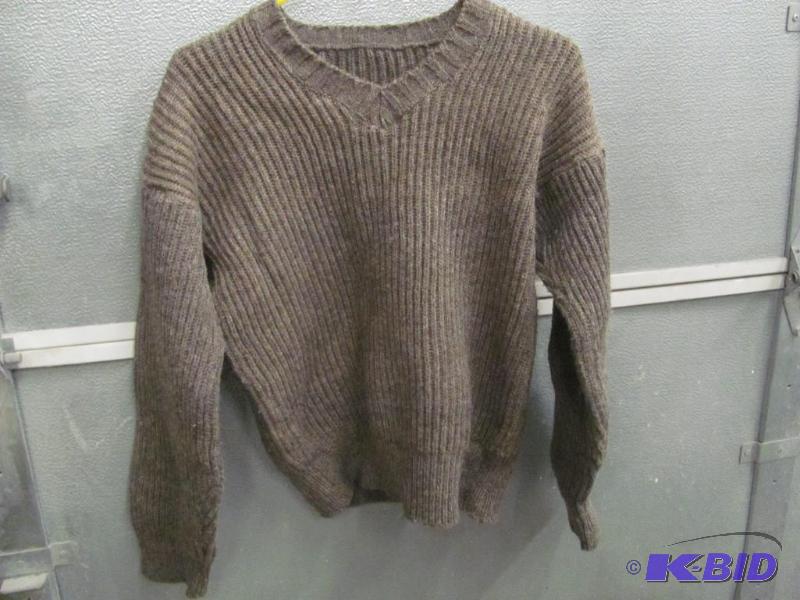 lot 50 image: You cant find much warmer sweaters than thes...