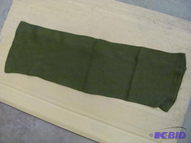 lot 57 image: This NEW Green Cold Weather Dickey will keep ...