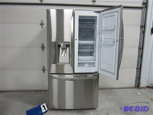 LG LFX31945ST Stainless Steel 30.5 cu. ft. Do...