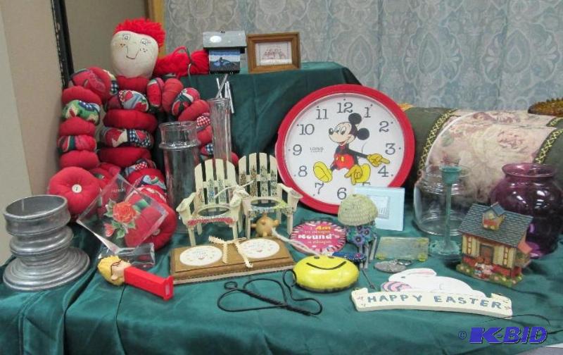 Mickey mouse clock, some vases, some small be...
