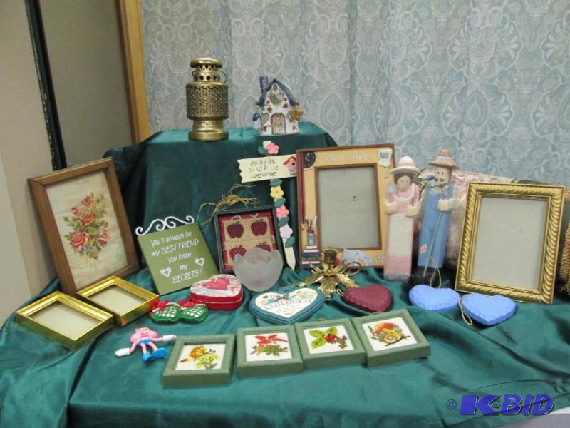 Picture frames, grandma and grandpa made out ...