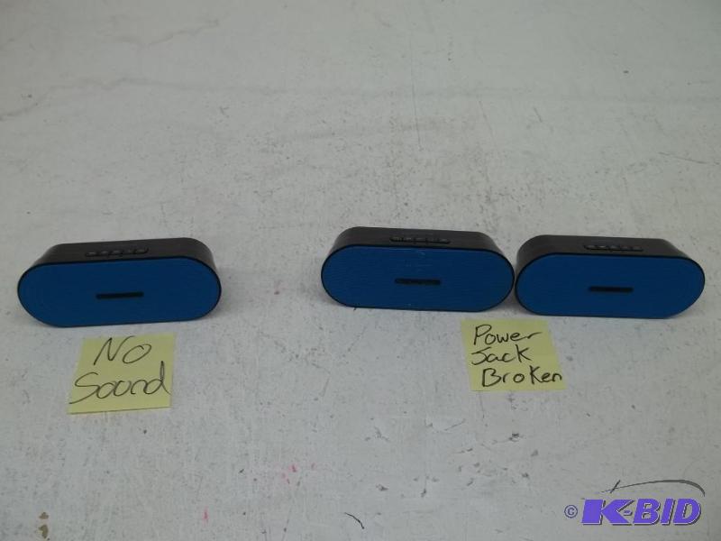 Lot of three broken HMDX Rave Portable Rechargeable Wireless Speakers, Blue,and one broken iSound speaker