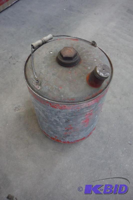 Gas can