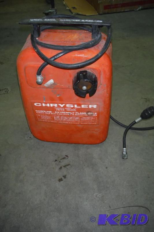 Chrysler Tote Tank, portable gas tank for boats