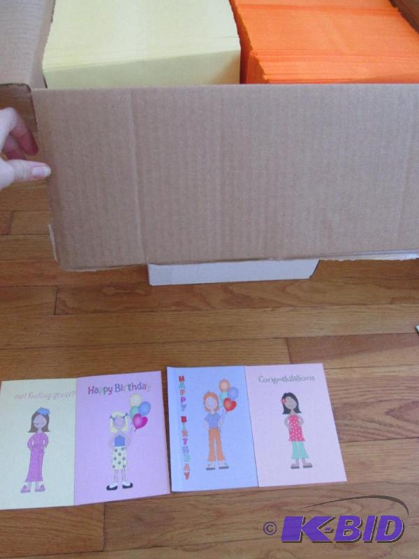 mixed lot of approxamately 900 greeting cards...