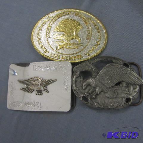 lot 17 image: Eagle Belt Buckles