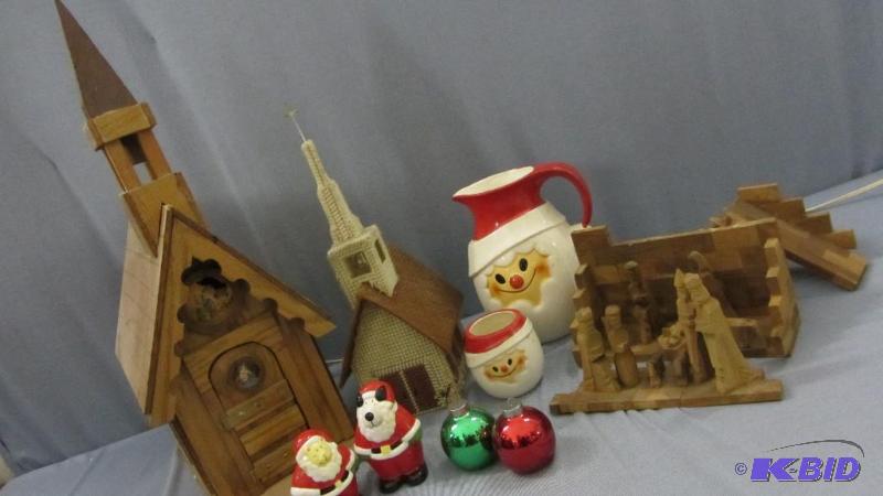 lot 149 image: Holt-Howard, Christmas