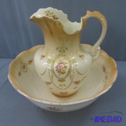 lot 15 image: Vintage Pitcher and Bowl