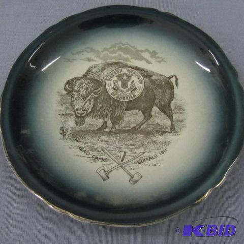 lot 20 image: MWA Souvenir Plate