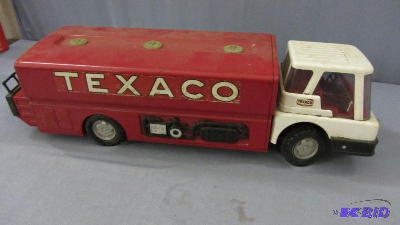 lot 202 image: Texaco Tanker