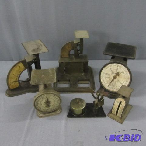 lot 49 image: Vintage Postal Scales