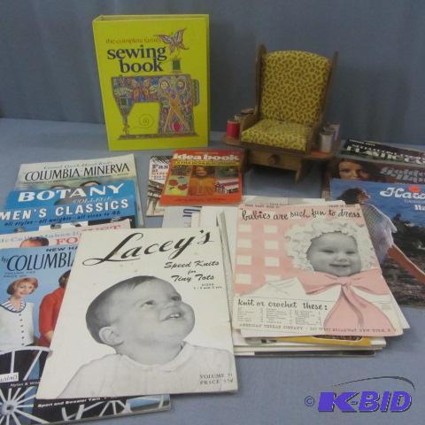 lot 75 image: Vintage Spool Rocker, Notions
