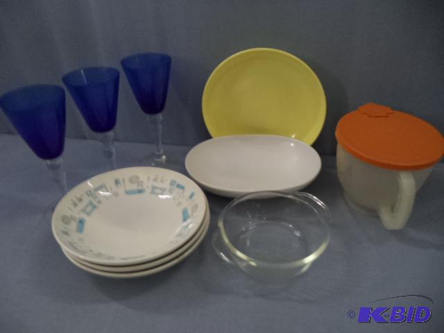 lot 99 image: Kitchenwares