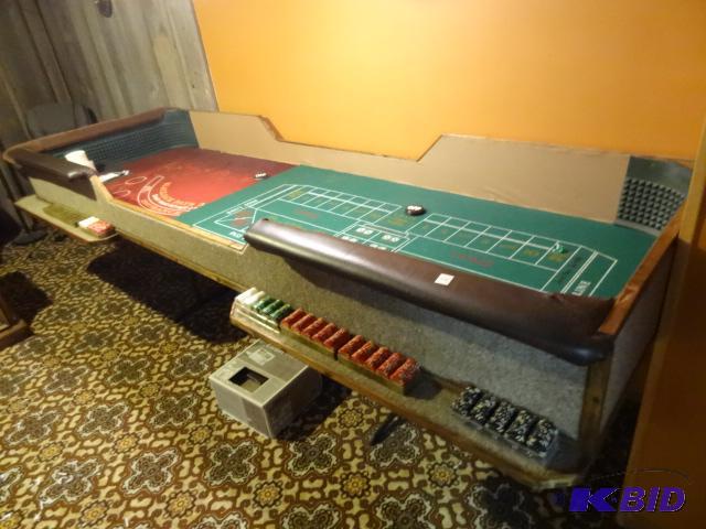 lot 124 image: Portable Craps Table. Currently Set up for Pr...