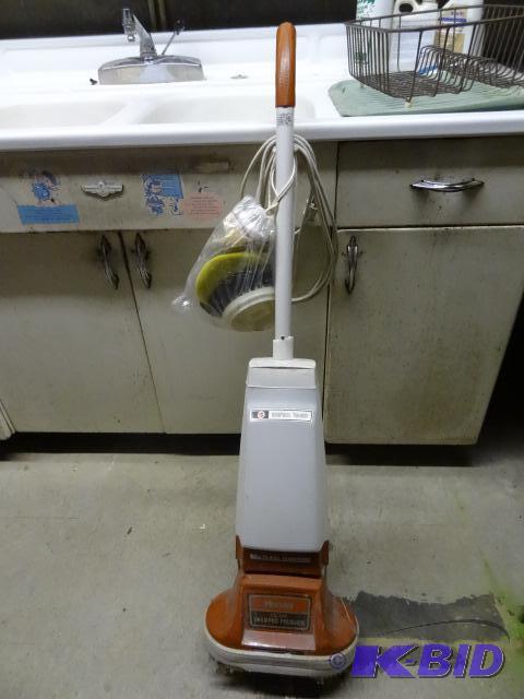 lot 138 image: Hoover Deluxe Shampoo Polisher...