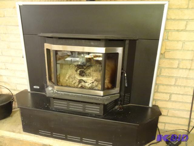 lot 157 image: Wood Fire Place insert. Bodega bay Quadra fir...