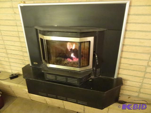 lot 159 image: Wood Fire Place insert. Bodega bay Quadra fir...