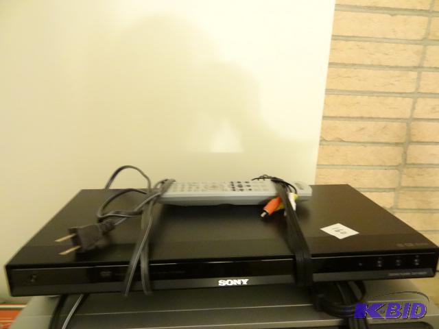 lot 160 image: Sony DVD Player DVP-NS57P...