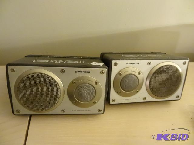 lot 217 image: Pioneer TS-X9 Speakers Qty 2...