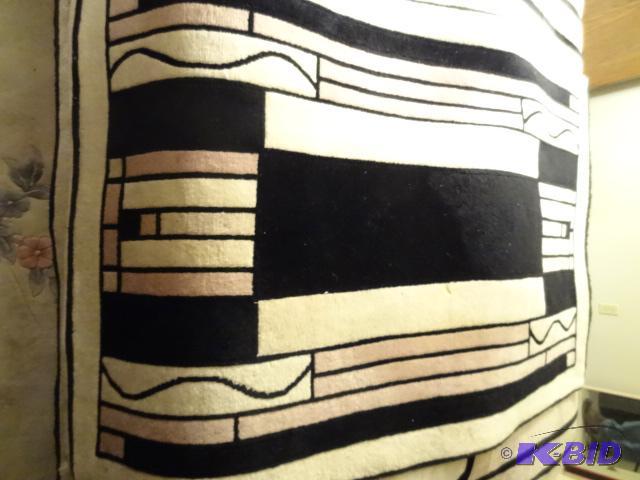 lot 226 image: 42 X 67 Area Rug Needs Cleaning Has Some Stai...