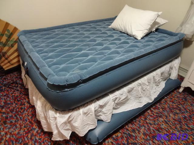 lot 242 image: Aero Bed. Adjustable Pressure. Holds Air...