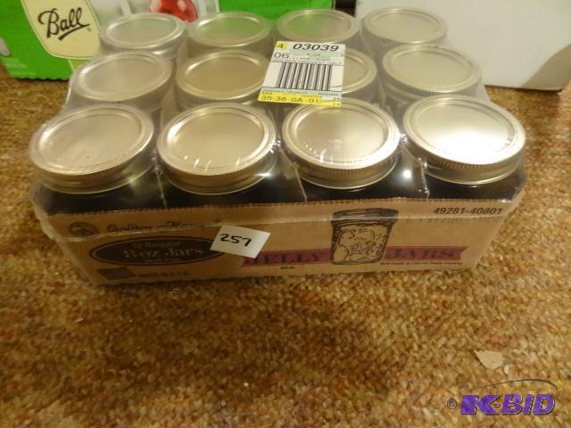 lot 257 image: 12 Jelly Jars. New...