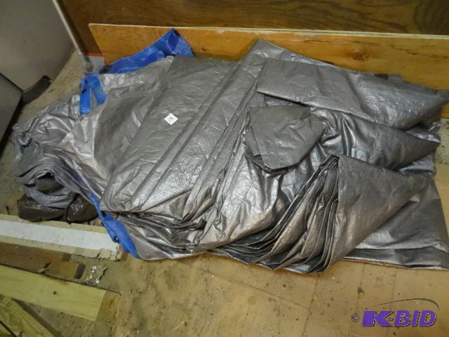 lot 28 image: 3 Misc Tarps Some may have holes...