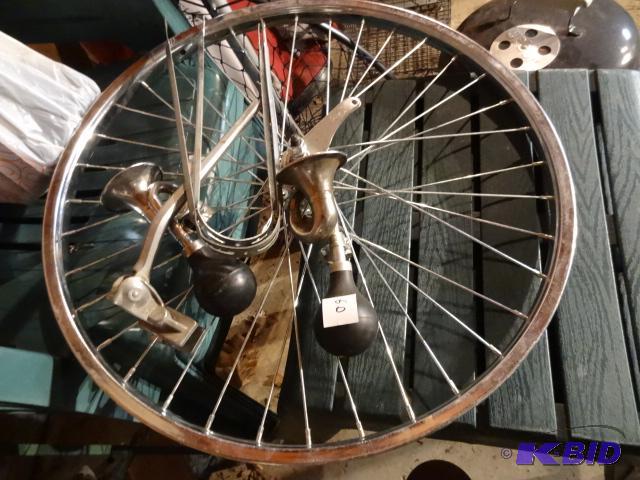 lot 60 image: Bicycle Rim, 2 Horns, Bicycle Stand...