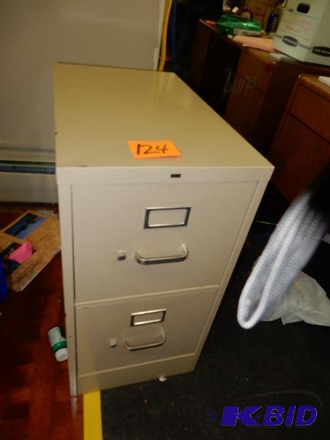 lot 124 image: 2 Drawer File cabinet