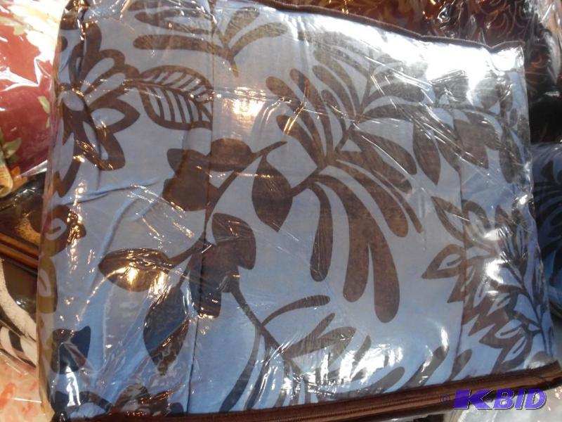 Comforter set