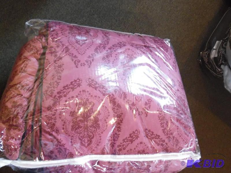 Comforter set