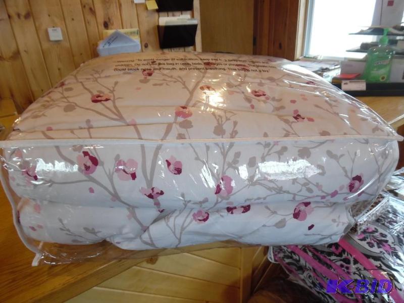 Comforter set