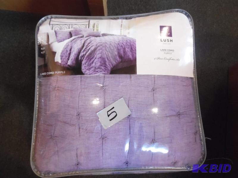 Comforter set