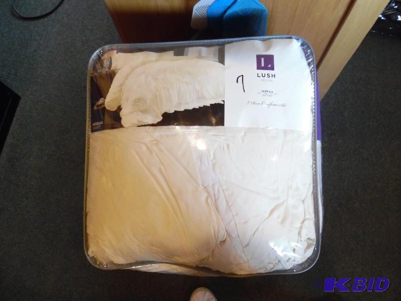 Comforter set