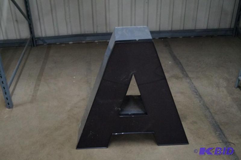 metal lighted letters