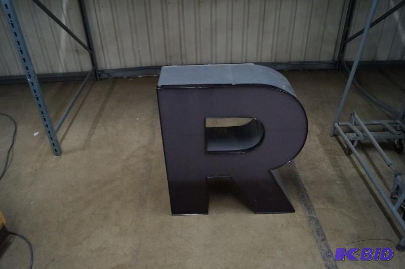 metal lighted letters