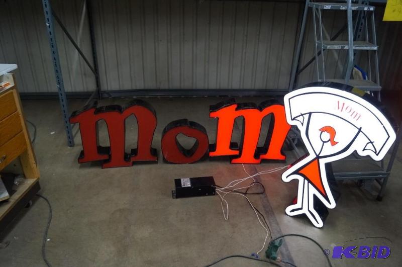 LED lighted letters